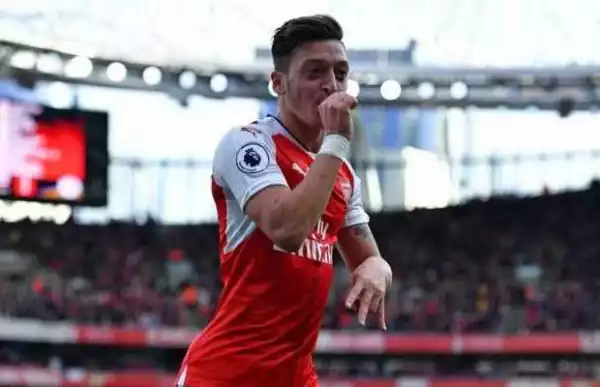 Arsenal must break the bank to keep Ozil – Wenger